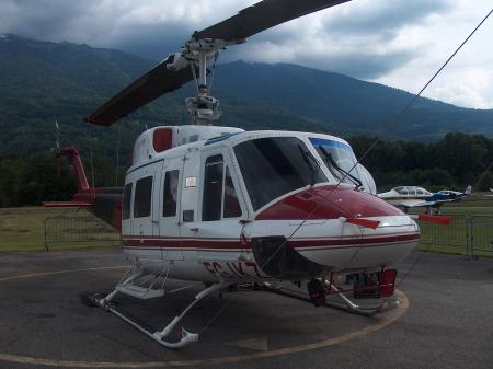 Bell 214 B1